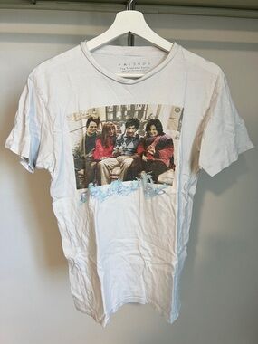 Friends White Graphic Tee - TV Cast Photo Print
